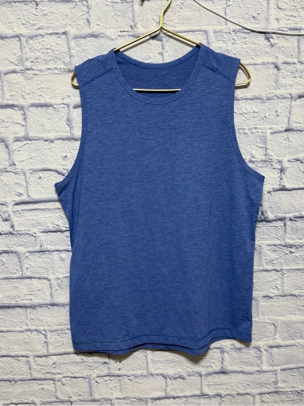 Men's Lululemon Sleeveless Muscle Tank Top - Blue